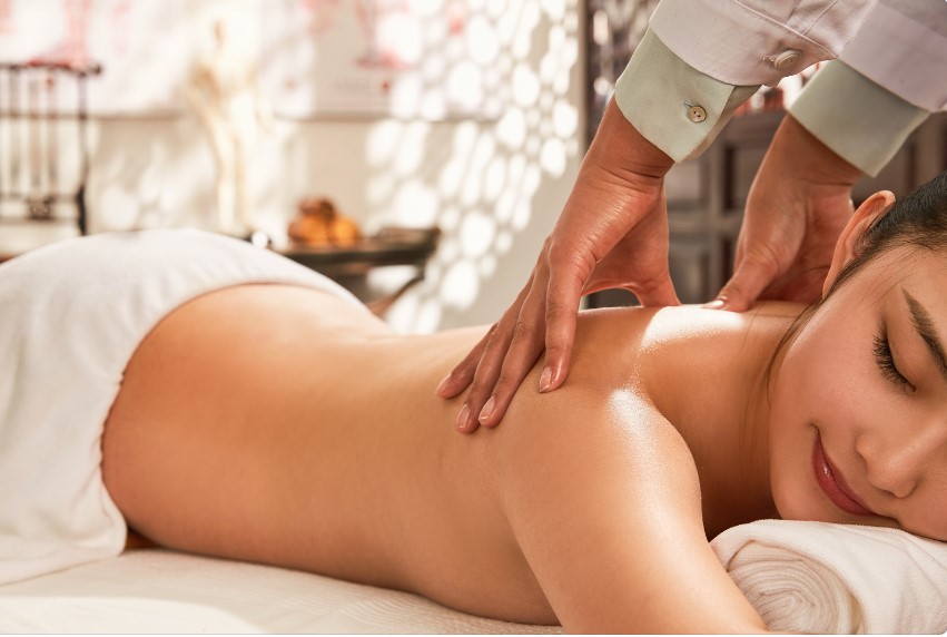 xoa bóp bấm huyệt